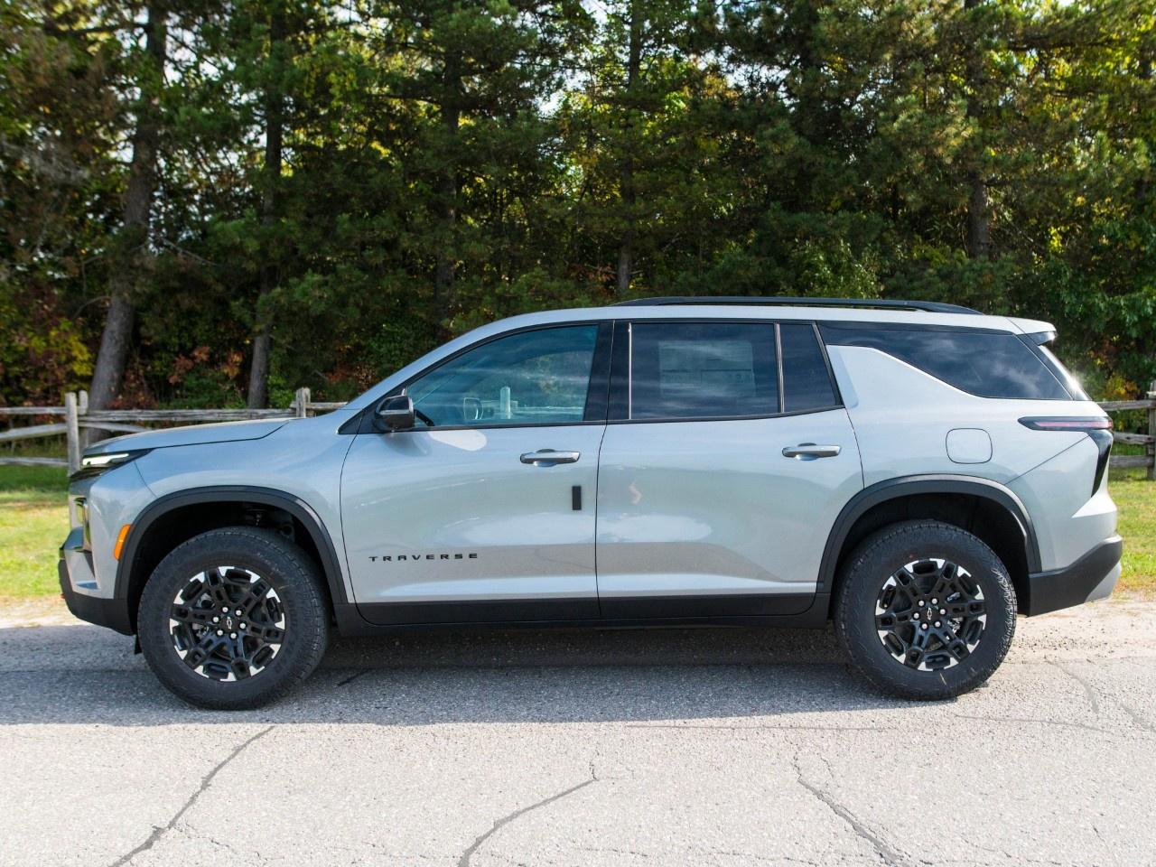 2027 Chevrolet Traverse AWD 4dr Z71 Photo