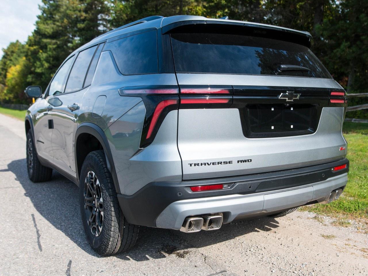 2027 Chevrolet Traverse AWD 4dr Z71 Photo