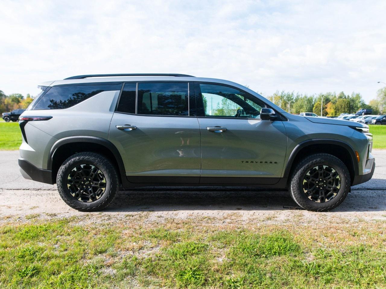 2027 Chevrolet Traverse AWD 4dr Z71 Photo