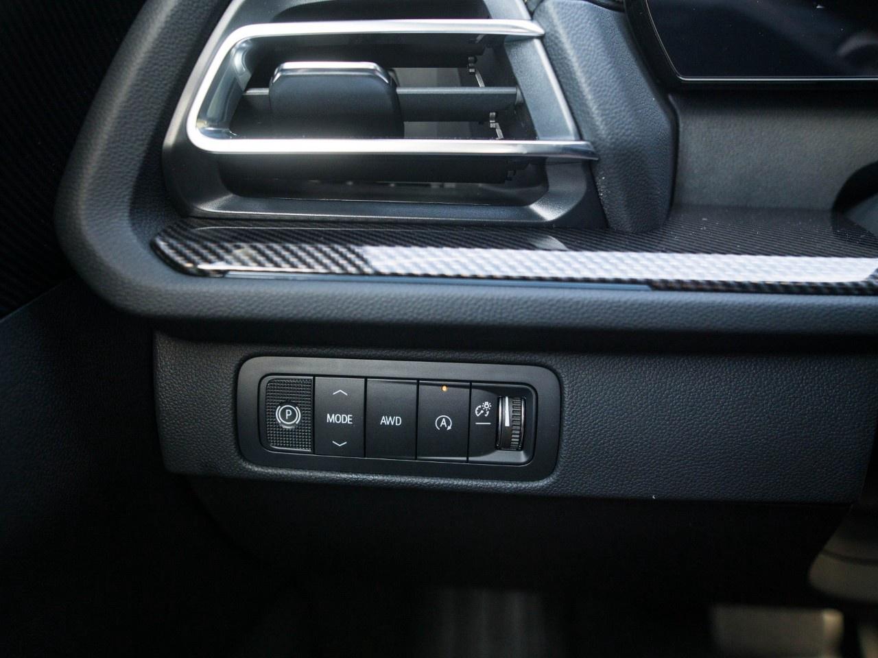 2027 Chevrolet Traverse AWD 4dr Z71 Photo