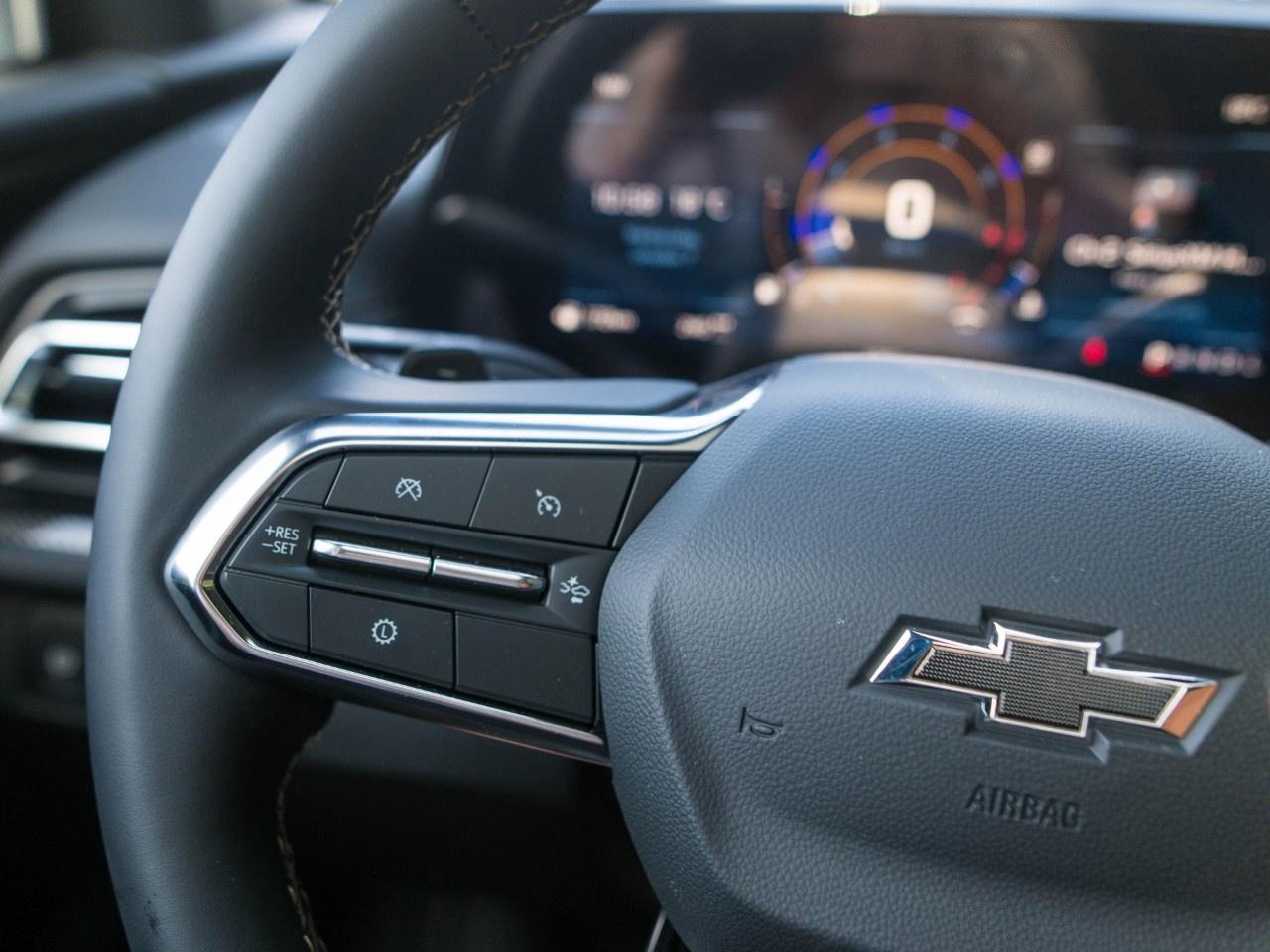 2027 Chevrolet Traverse AWD 4dr Z71 Photo