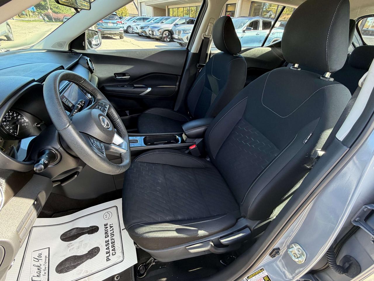 2024 Nissan Kicks SV/AWD/HEATED SEATS/BACK UP CAM/CALL PICTON Photo