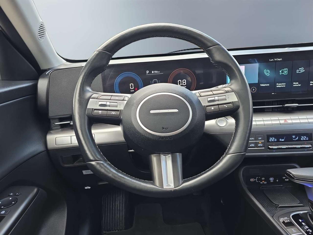 2025 Hyundai KONA 2.0L  AWD w/Trend Package * NO ACCIDENTS / ROOF / LEATHER / DRIVER ASSIST Photo
