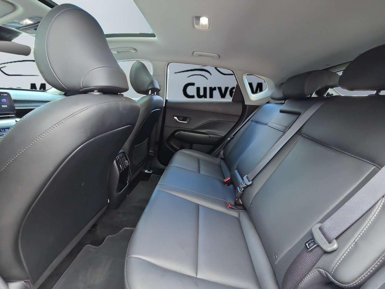 2025 Hyundai KONA 2.0L  AWD w/Trend Package * NO ACCIDENTS / ROOF / LEATHER / DRIVER ASSIST Photo