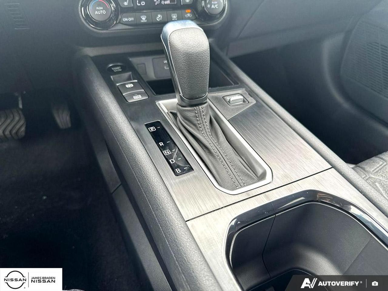 2027 Nissan Kicks SV AWD Photo