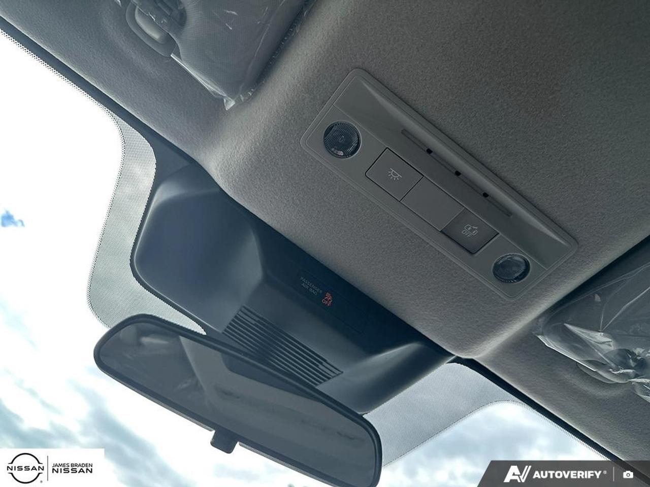 2027 Nissan Kicks SV AWD Photo