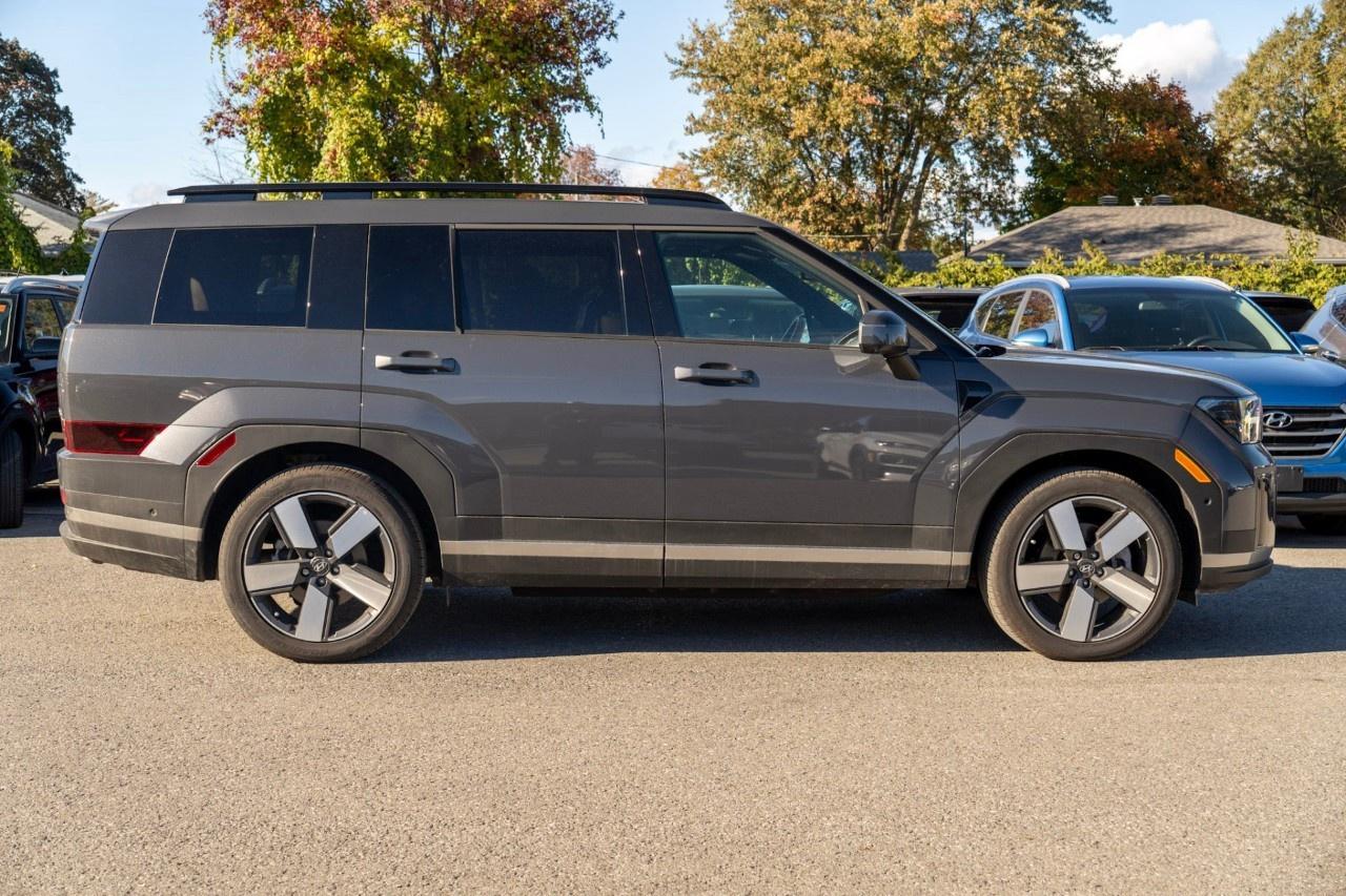 2026 Hyundai Santa Fe Hybrid Luxury AWD Photo
