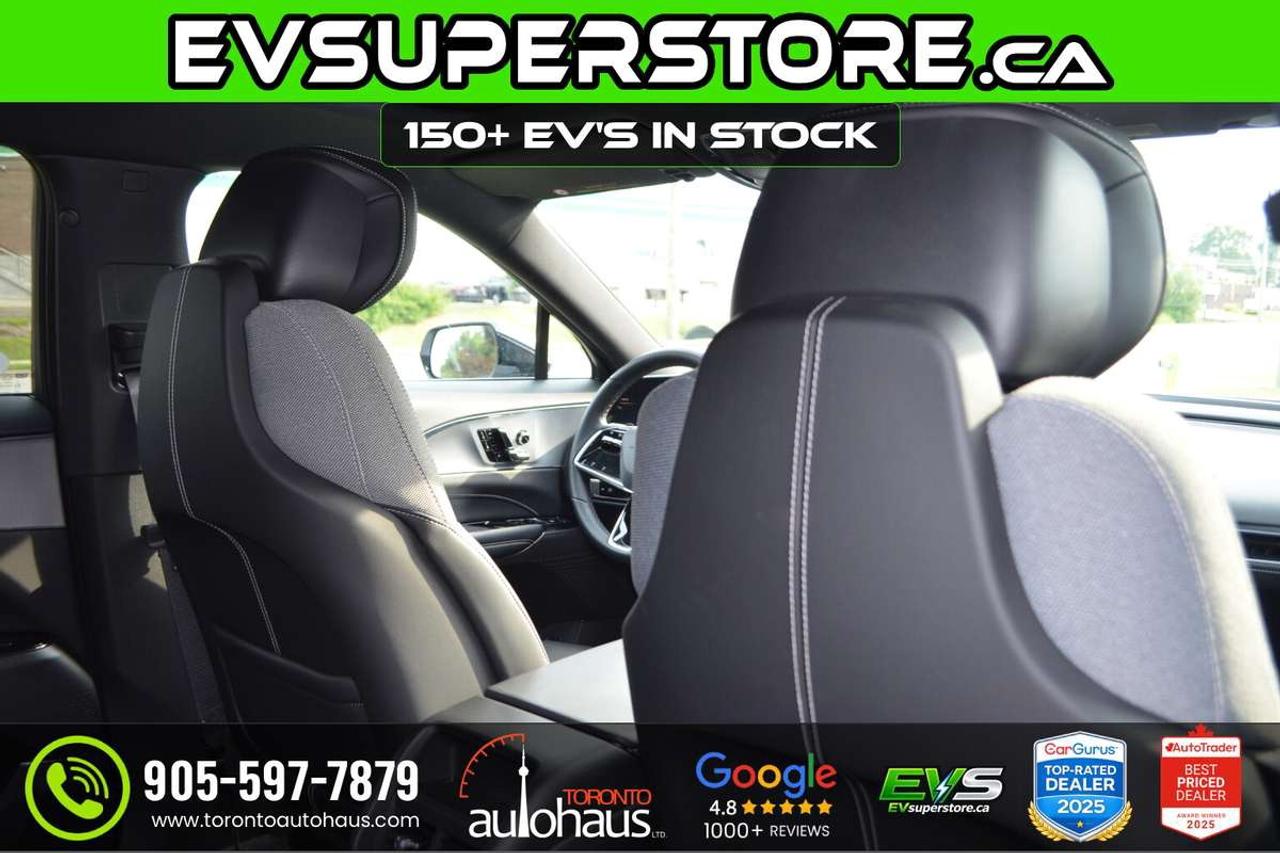 2024 Cadillac LYRIQ TECH PKG I 450E I Off-Lease Photo
