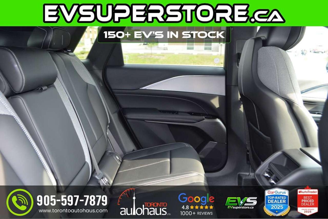 2024 Cadillac LYRIQ TECH PKG I 450E I Off-Lease Photo