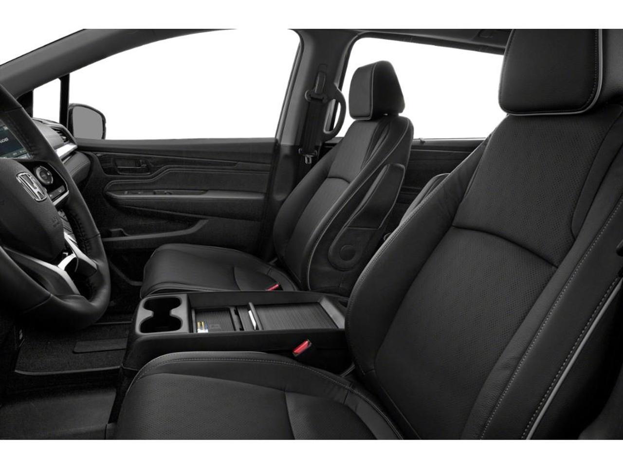 2021 Honda Odyssey Touring Passenger Van Photo