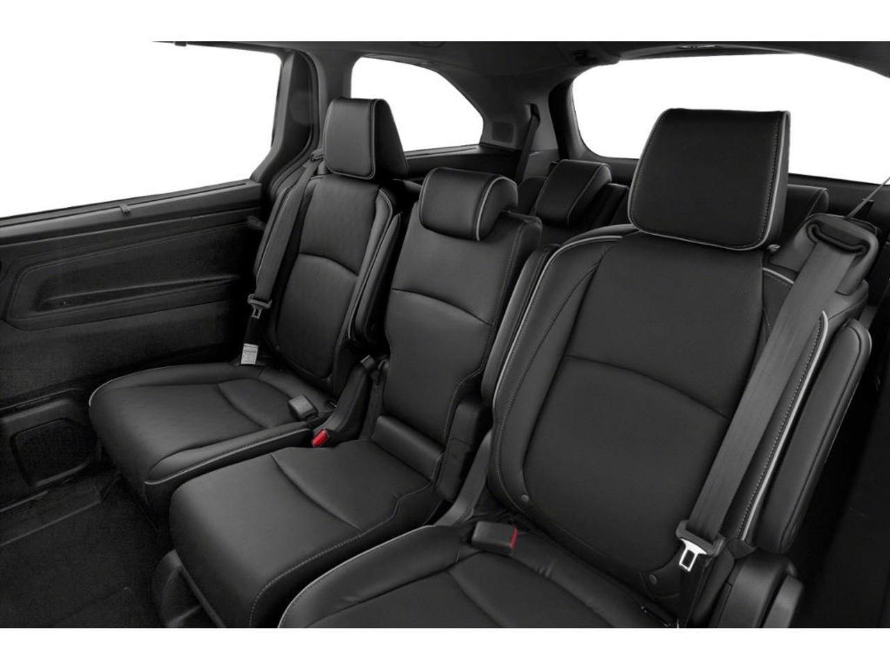 2021 Honda Odyssey Touring Passenger Van Photo
