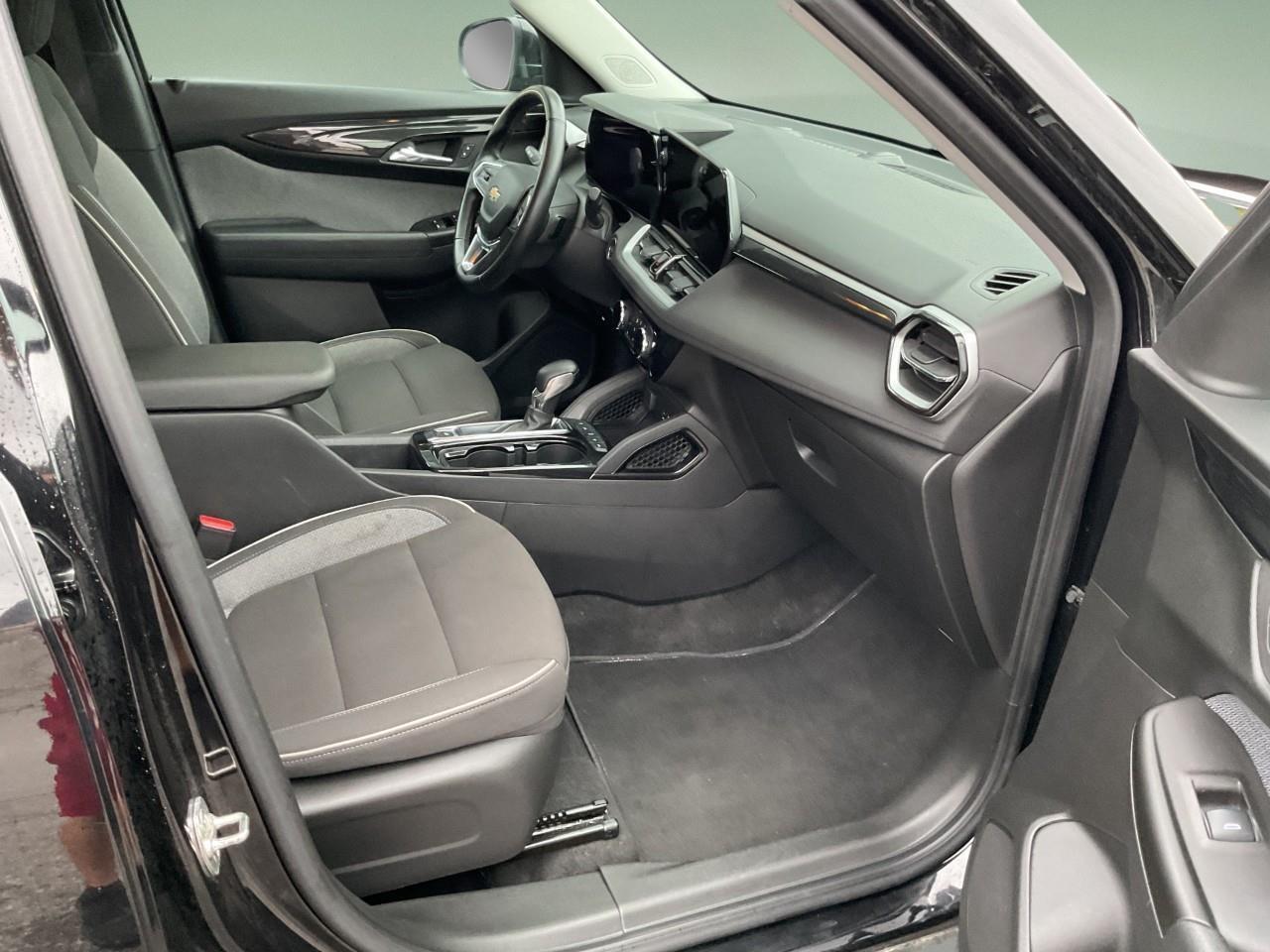 2024 Chevrolet TrailBlazer LT 4dr All-Wheel Drive Photo