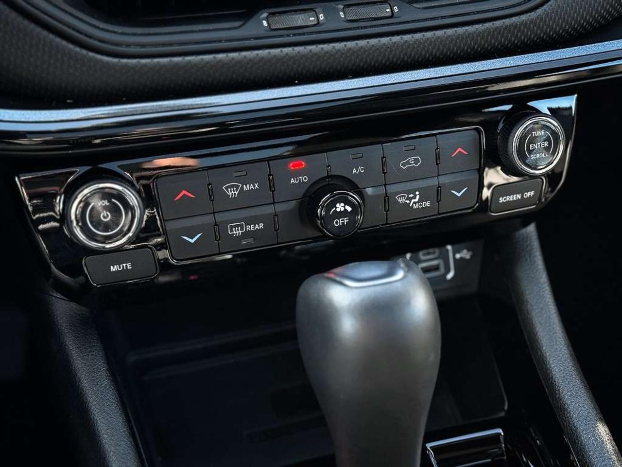 2026 Jeep Compass Limited   LIMITED ALTITUDE   PANORAMIC ROOF   ALPINE AUDIO   ADAPTIVE CRUISE   NAVIGATION Photo