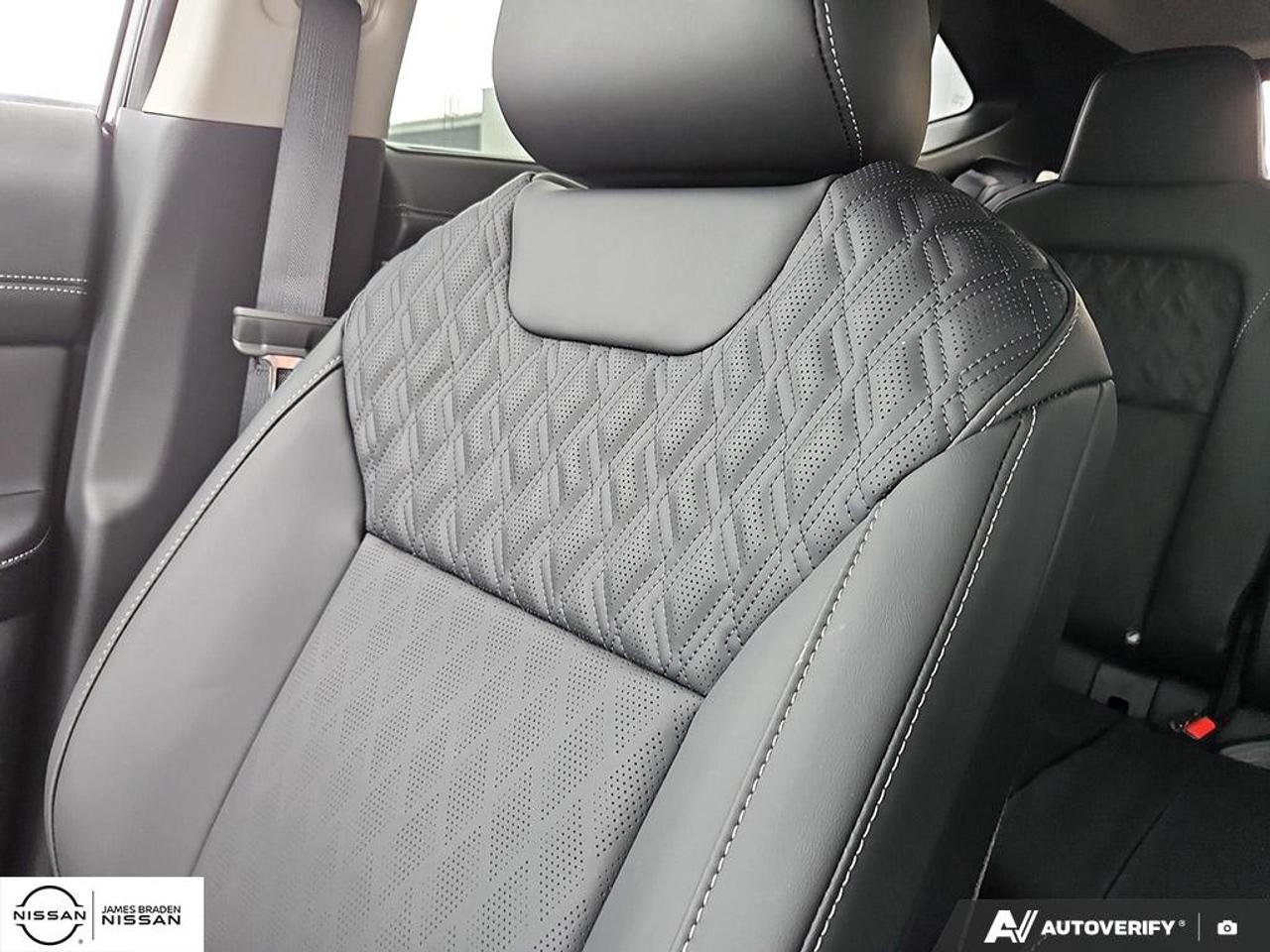 2027 Nissan Murano Platinum AWD Photo