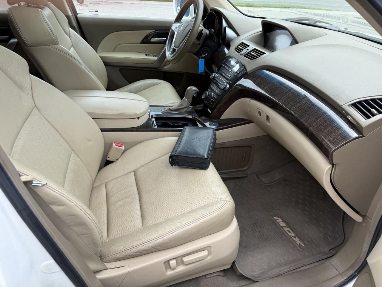 2013 Acura MDX AWD with Technology Package Photo