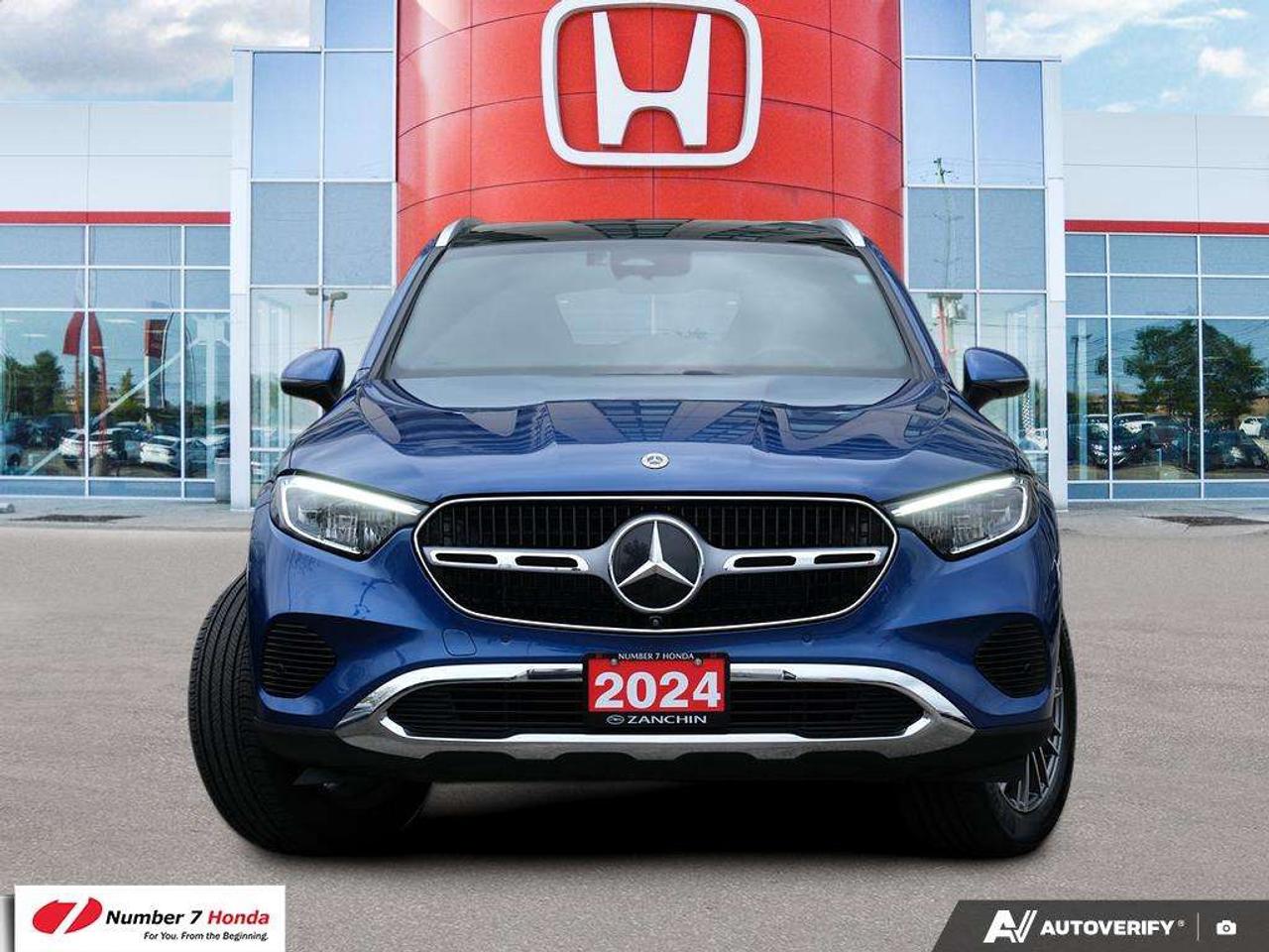 2024 Mercedes-Benz GLC GLC 300 *NO REPORTED ACCIDENTS*ONE OWNER Photo5