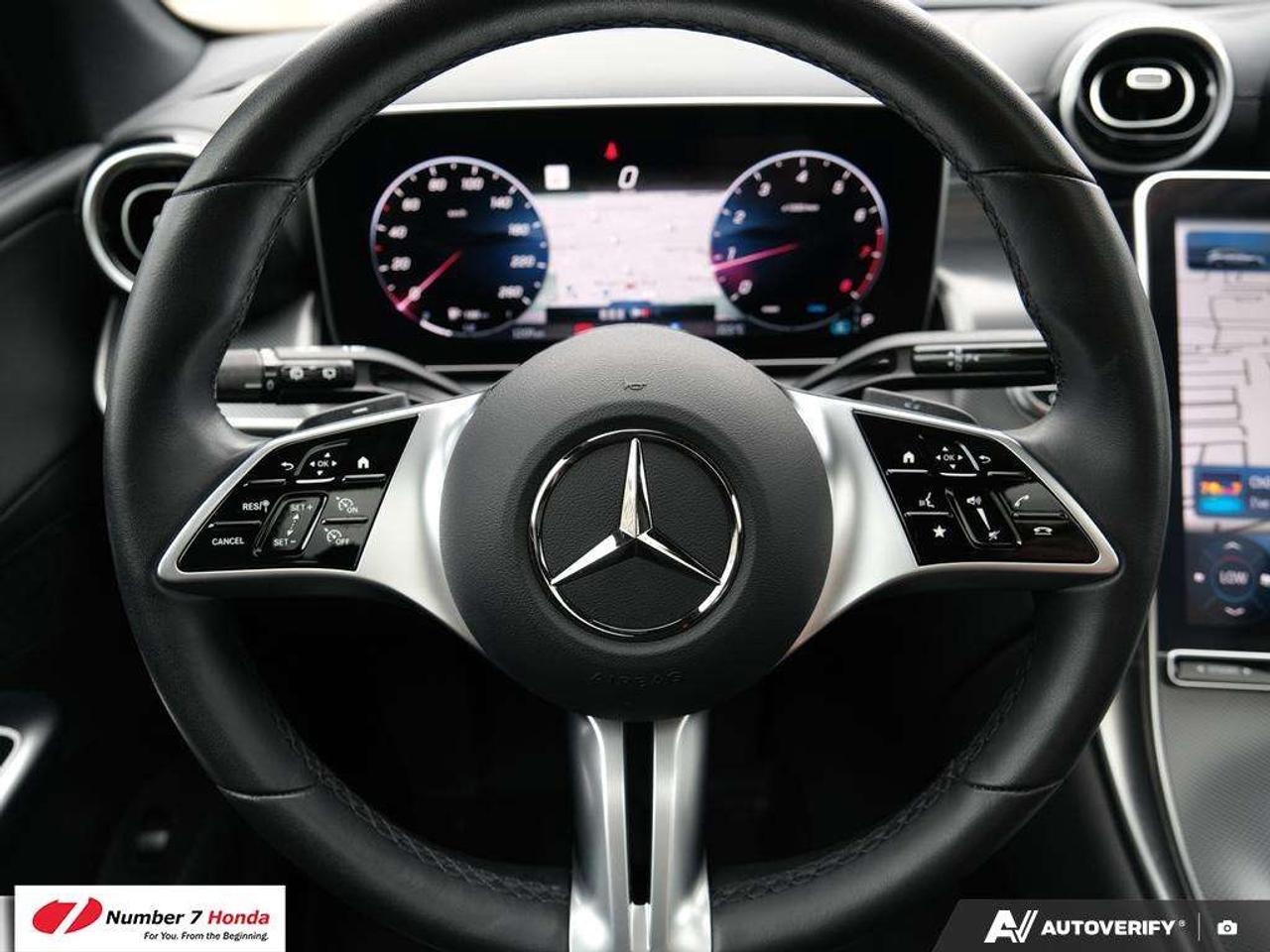 2024 Mercedes-Benz GLC GLC 300 *NO REPORTED ACCIDENTS*ONE OWNER Photo