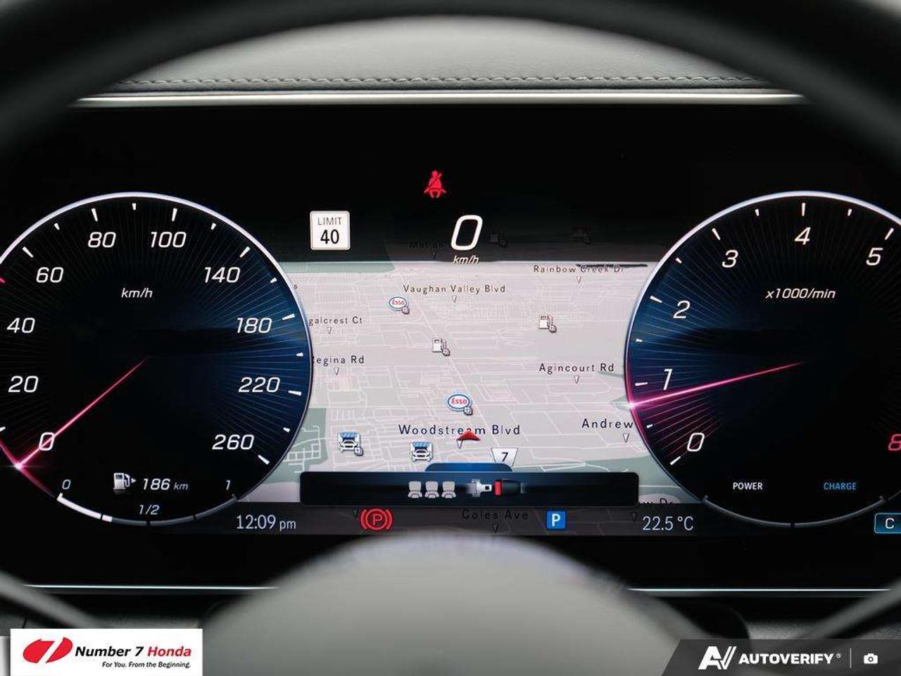 2024 Mercedes-Benz GLC GLC 300 *NO REPORTED ACCIDENTS*ONE OWNER Photo