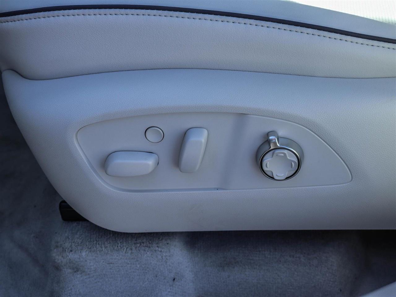2027 Buick Enclave AWD 4dr Avenir Photo