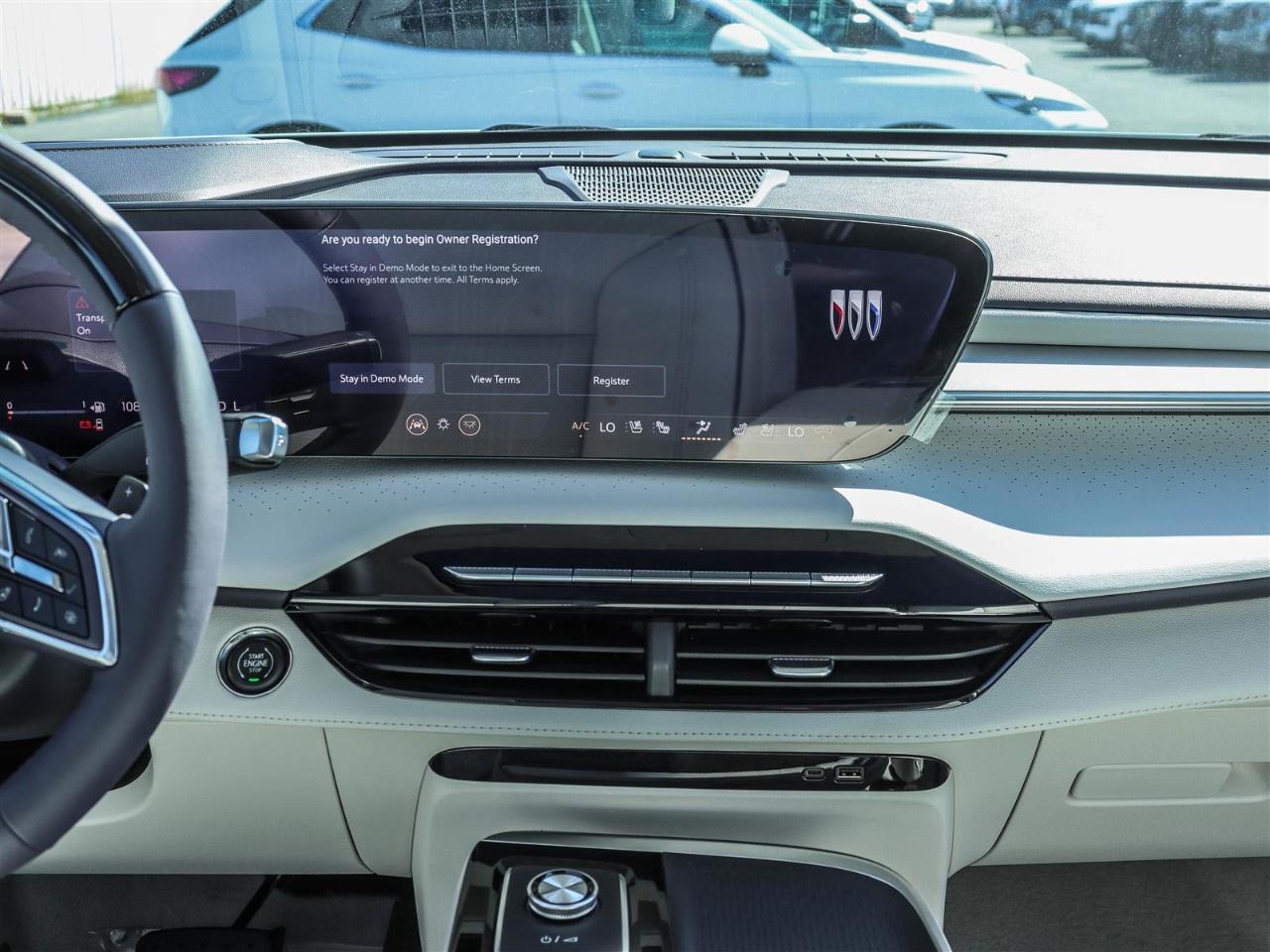 2027 Buick Enclave AWD 4dr Avenir Photo