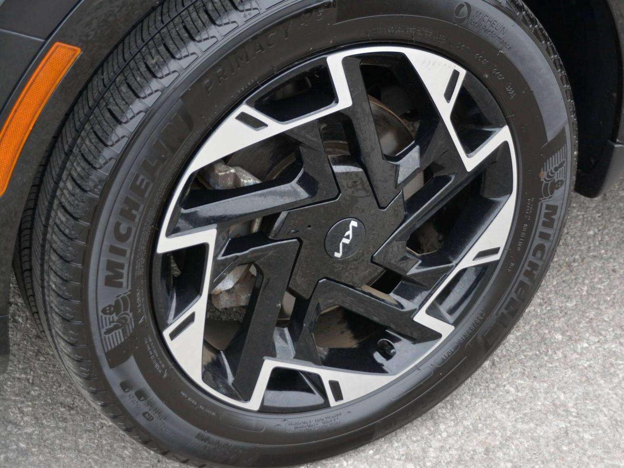 2024 Kia Sportage EX Photo