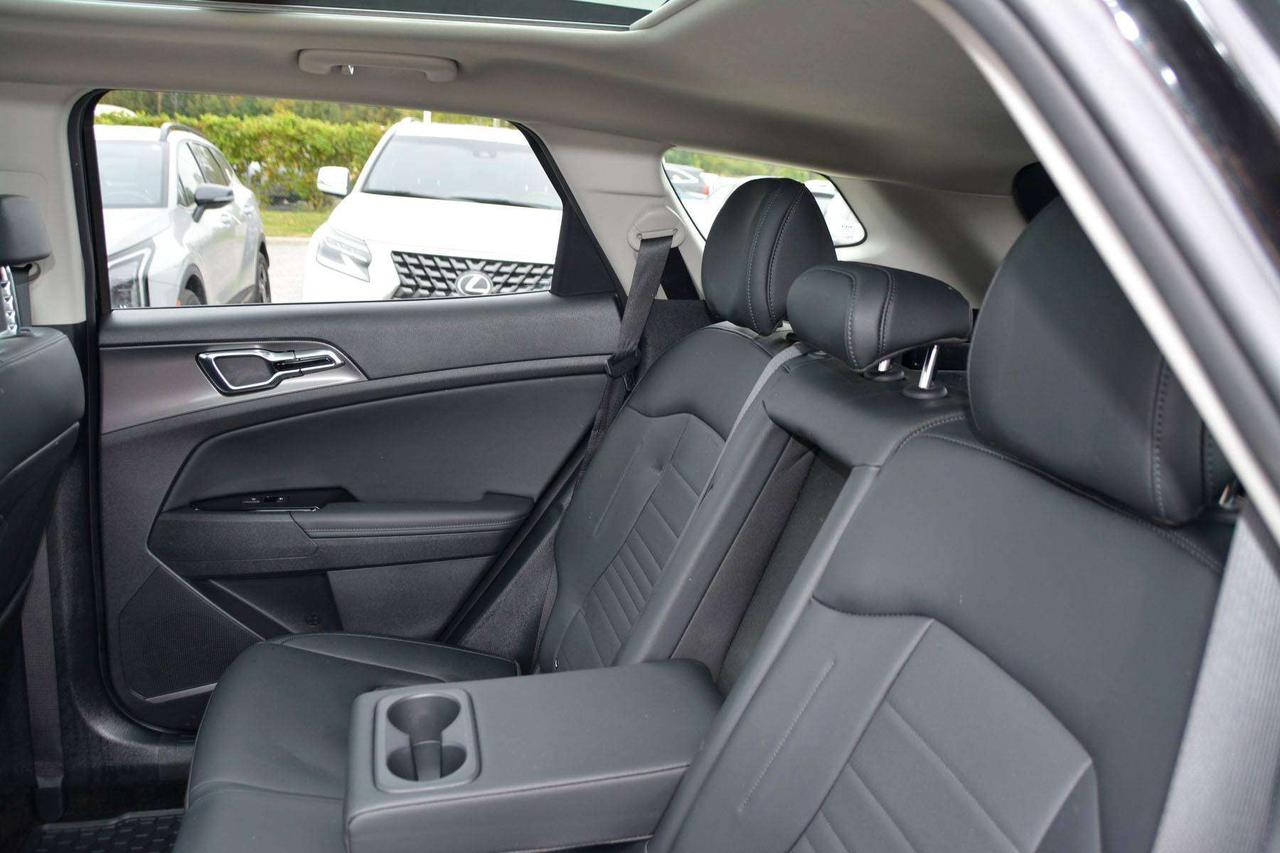 2024 Kia Sportage EX Photo