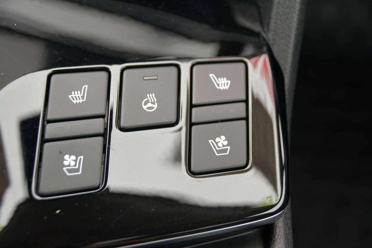 2024 Kia Sportage EX Photo