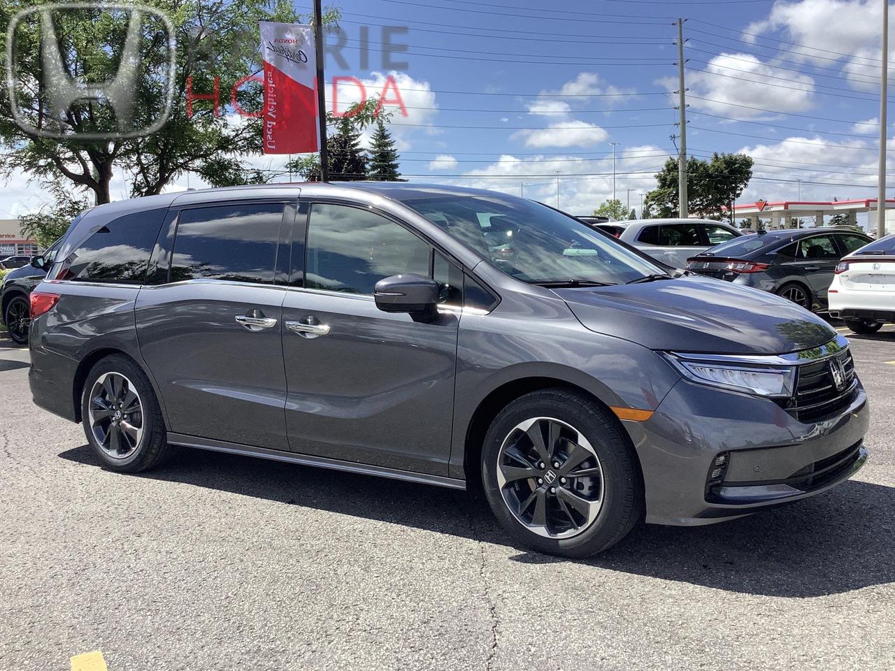2027 Honda Odyssey Touring Passenger Van Photo
