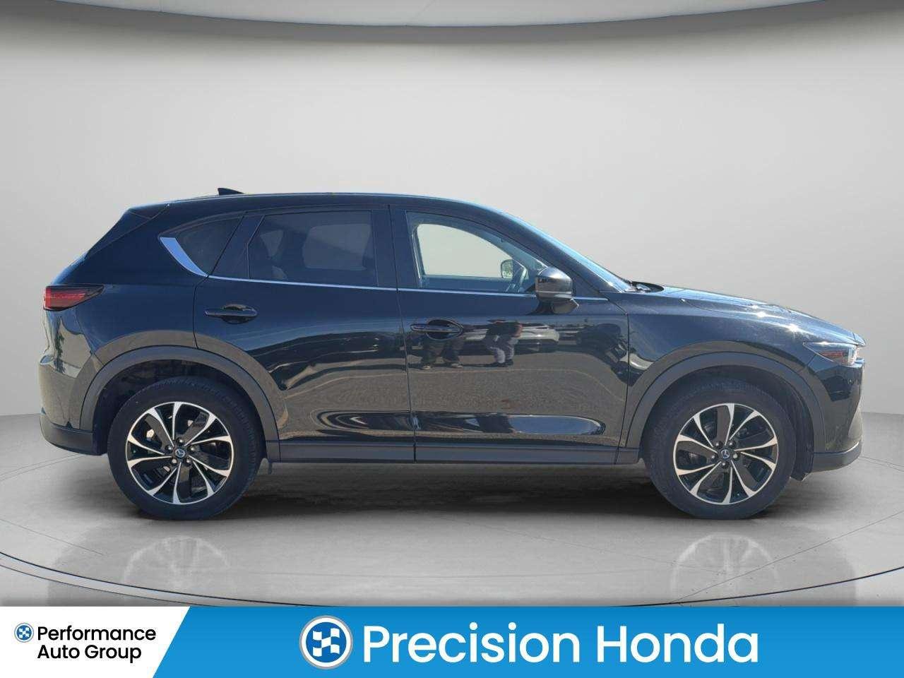 2023 Mazda CX-5 GS CarPlay Heated Seats Sunroof Photo