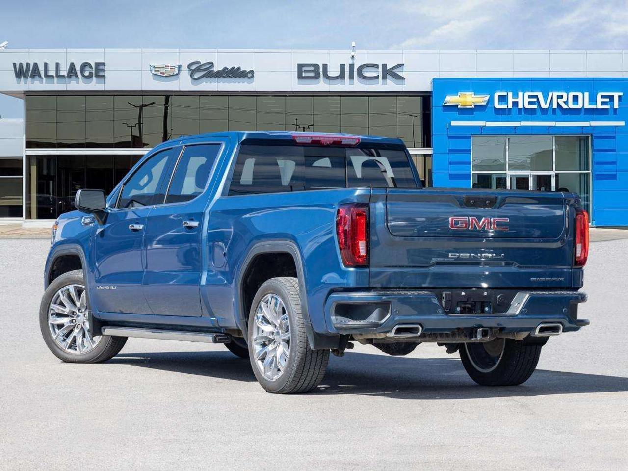 2025 GMC Sierra 1500 Crew Cab Standard Box 4-Wheel Drive Denali Photo