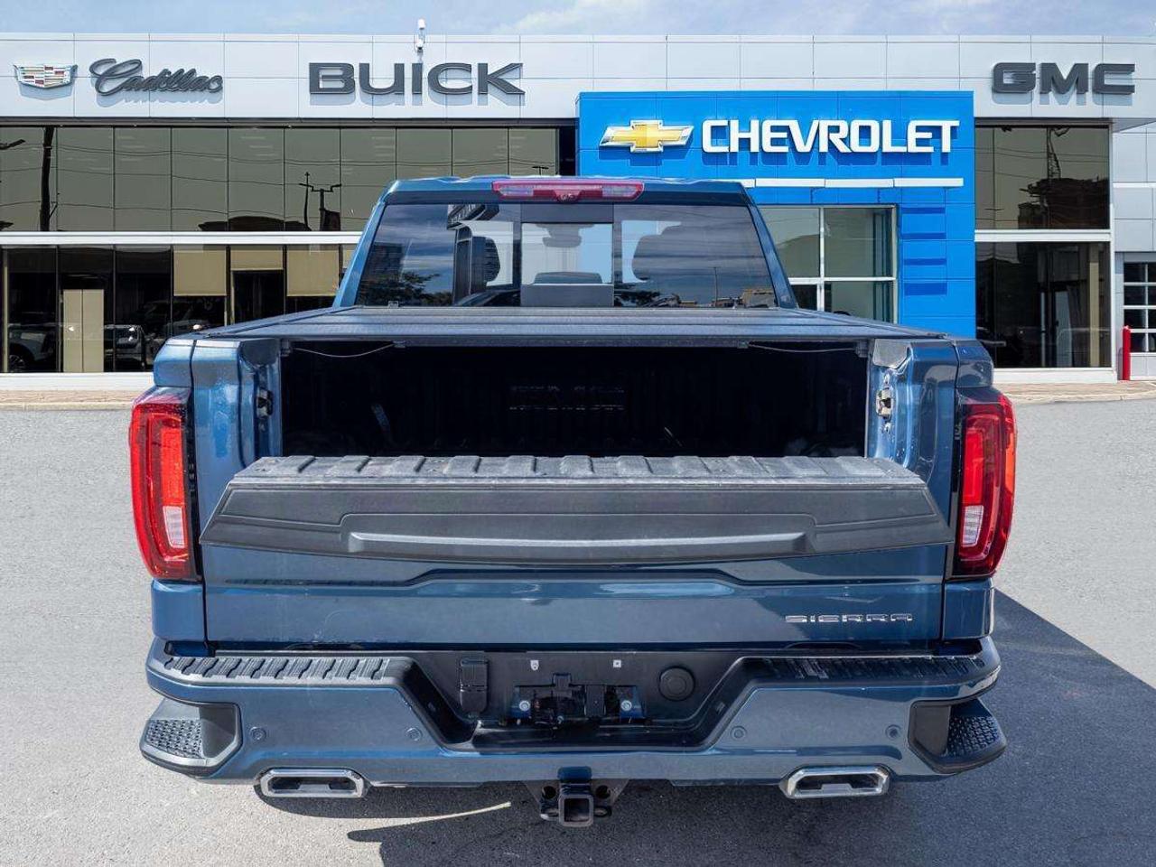 2025 GMC Sierra 1500 Crew Cab Standard Box 4-Wheel Drive Denali Photo