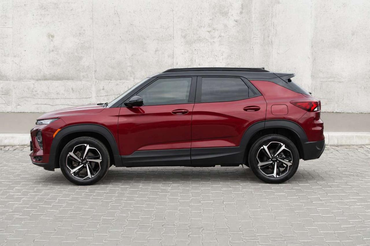 2023 Chevrolet TrailBlazer RS  SiriusXM ReverseCamera ParkingSesnors AppleCar Photo