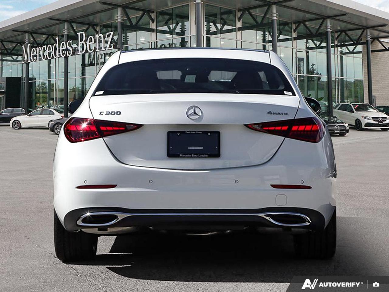 2027 Mercedes-Benz C300  Photo
