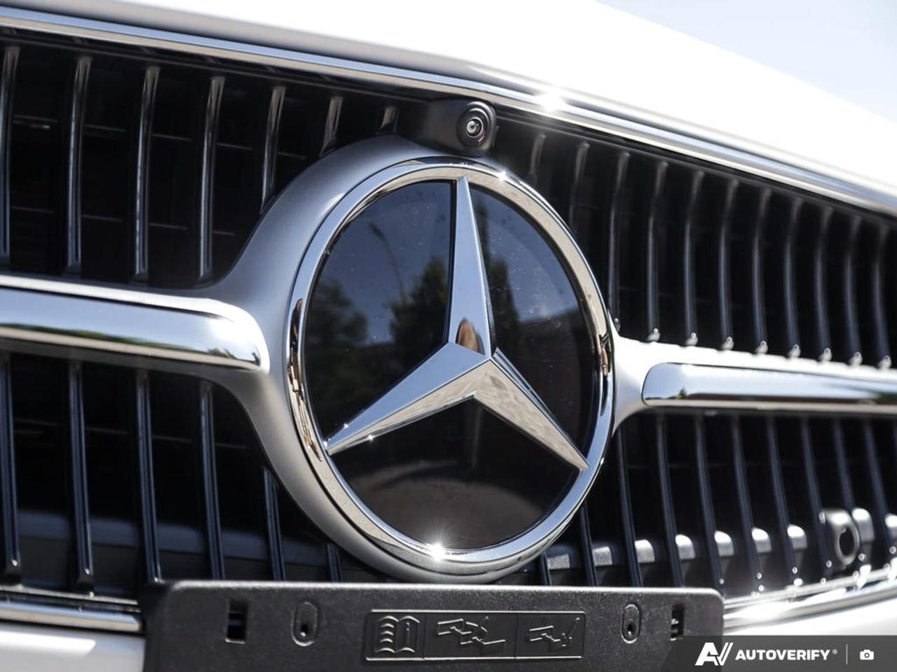 2027 Mercedes-Benz C300  Photo