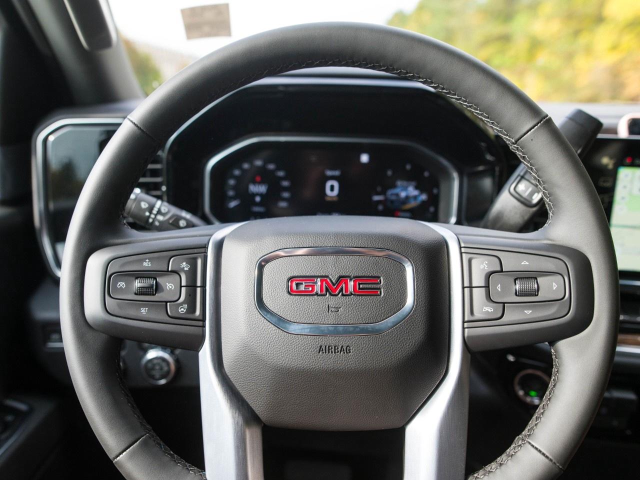 2026 GMC SIERRA 2500HD Crew Cab Standard Box 4-Wheel Drive SLE Photo