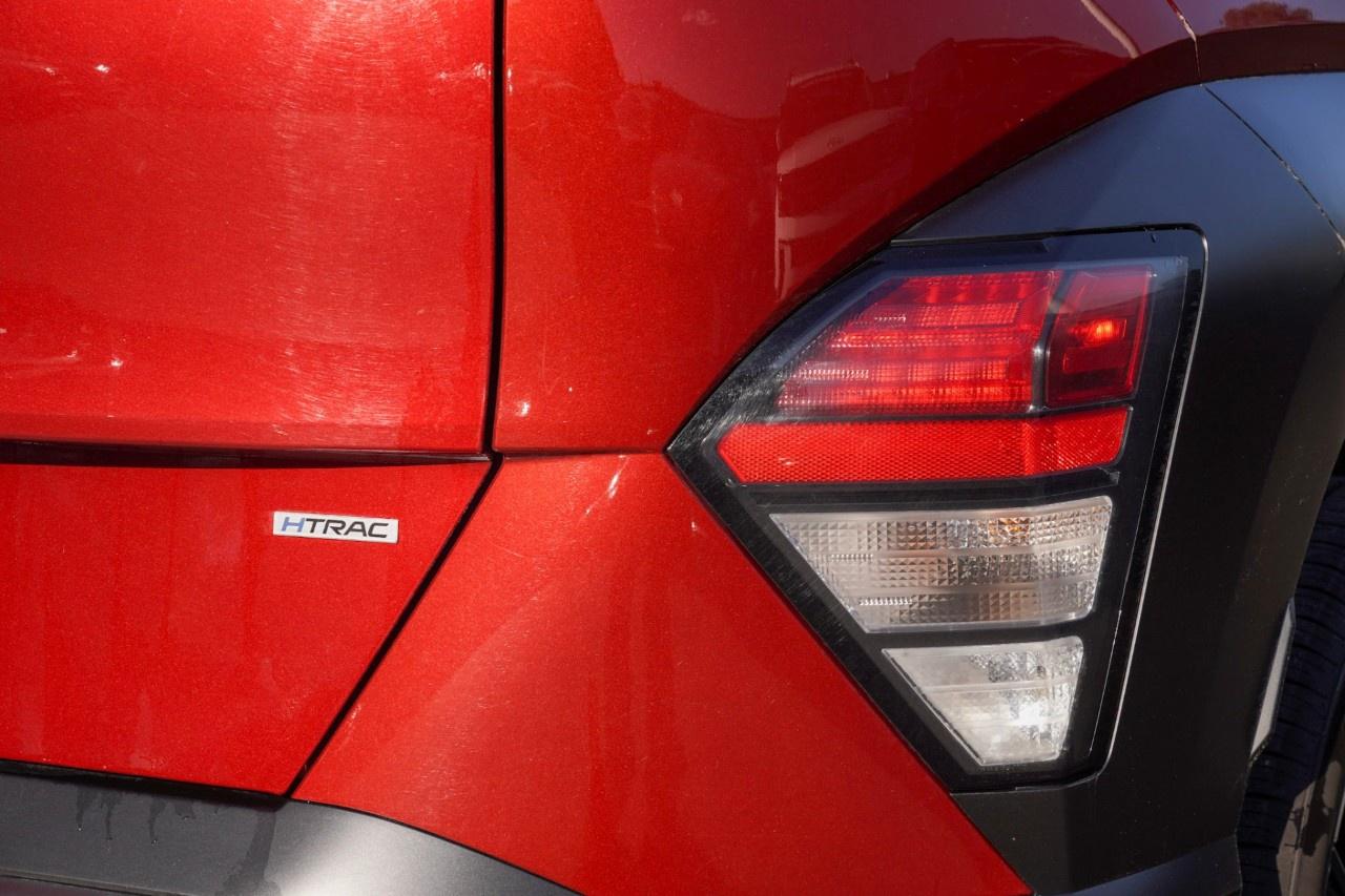 2025 Hyundai KONA 2.0L Preferred AWD w/Trend Package Photo4