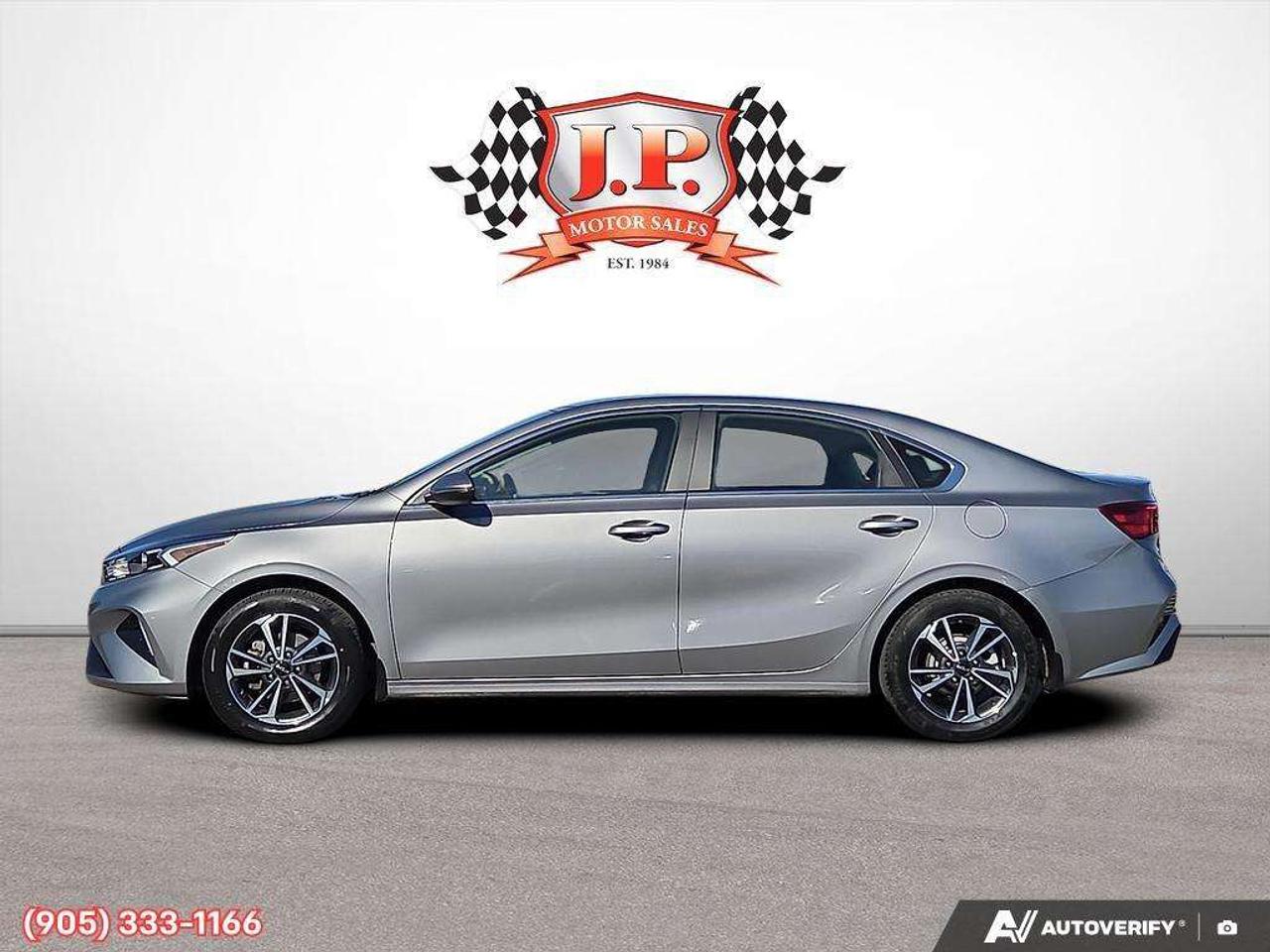 2024 Kia Forte EX Apple CarPlay & Android Auto • Heated Front Seats • Lane Assist • Keyless Entry • Alloy Wheels Photo3