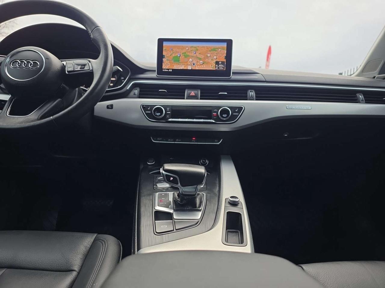 2019 Audi A4 Technik * NO ACCIDENTS / BANG & OLUFSEN / CARPLAY / DRIVER ASSIST Photo