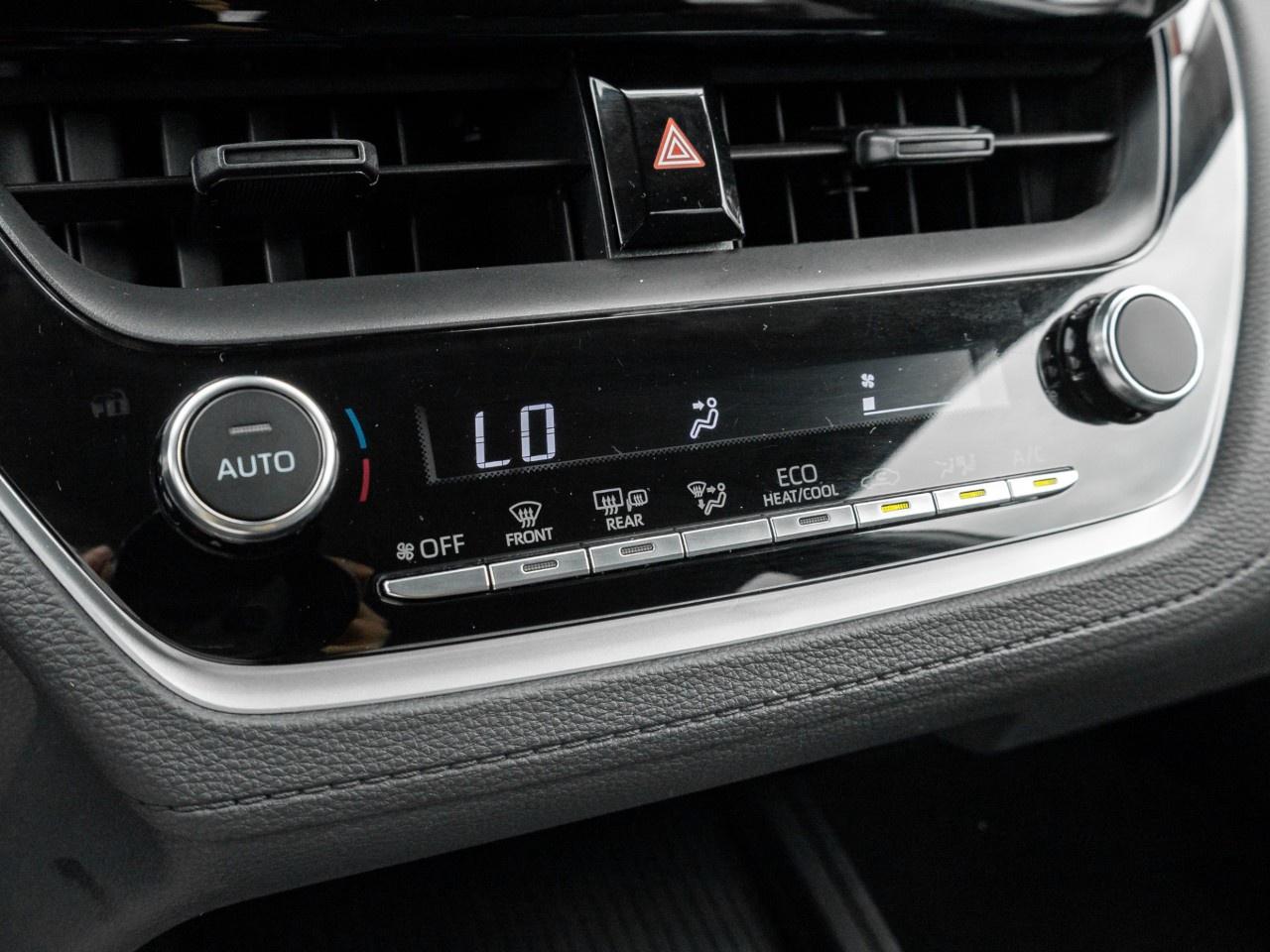 2026 Toyota Corolla Cross LE AWD Photo