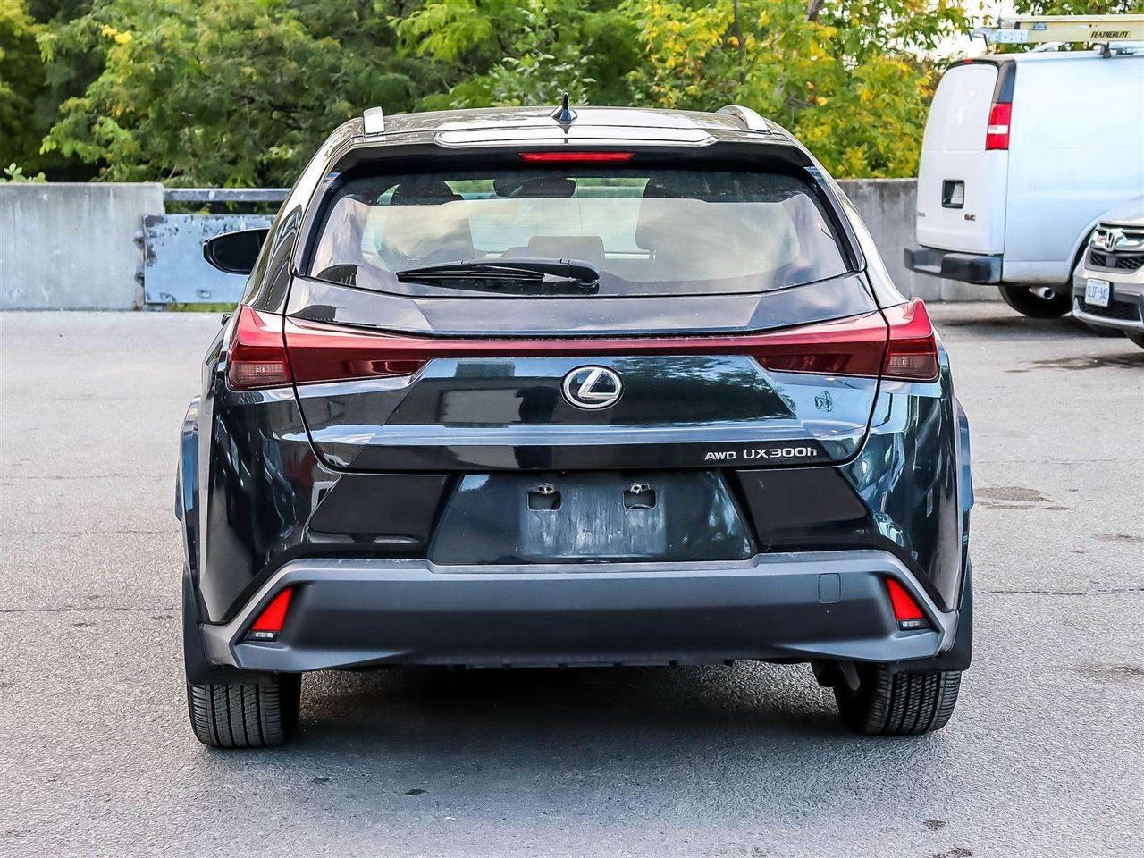 2025 Lexus UX UX 300H HYBRID AWD ADAPTIVE CRUISE POWER SEATS Photo3