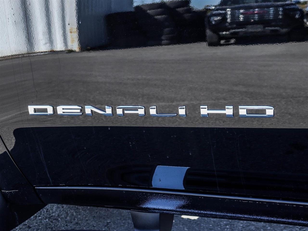 2026 GMC SIERRA 2500HD Crew Cab Standard Box 4-Wheel Drive Denali Photo