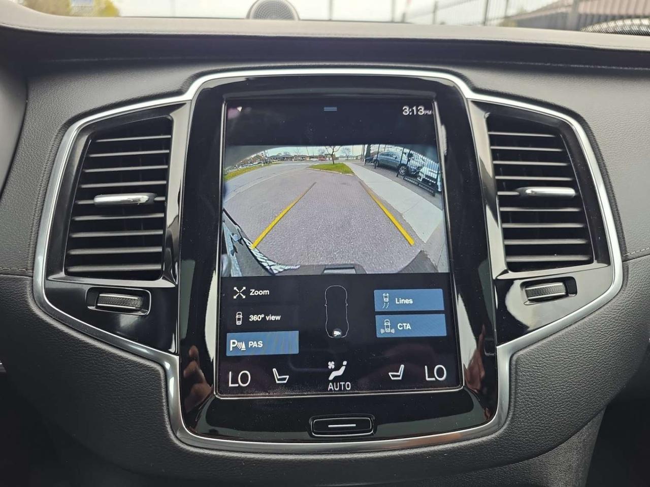 2022 Volvo XC90 T8 eAWD PHEV Inscription * NO ACCIDENTS / BOWERS & WILKINS / DRIVER ASSIST Photo