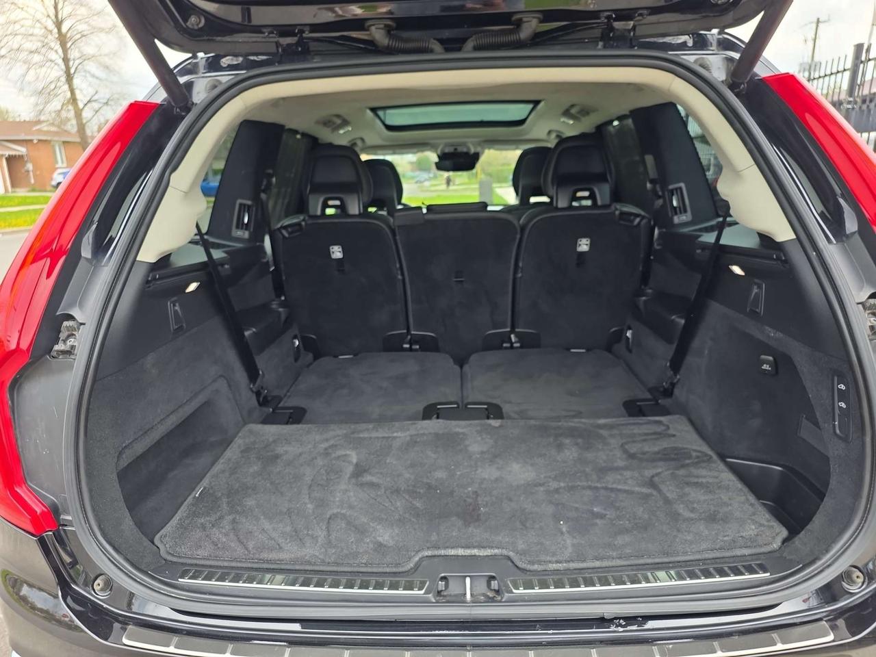 2022 Volvo XC90 T8 eAWD PHEV Inscription * NO ACCIDENTS / BOWERS & WILKINS / DRIVER ASSIST Photo