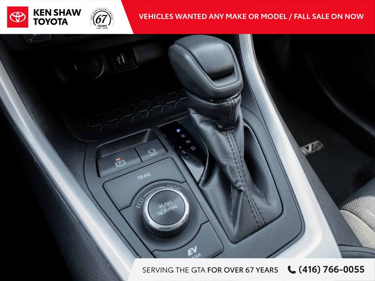 2025 Toyota RAV4 Hybrid LE 4dr All-Wheel Drive Photo