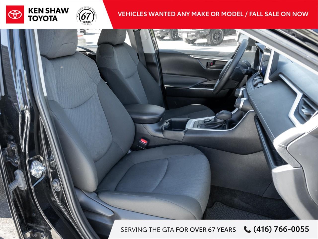 2025 Toyota RAV4 Hybrid LE 4dr All-Wheel Drive Photo