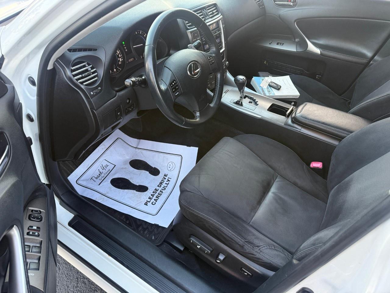 2010 Lexus IS 250 4DR SDN AUTO AWD Photo