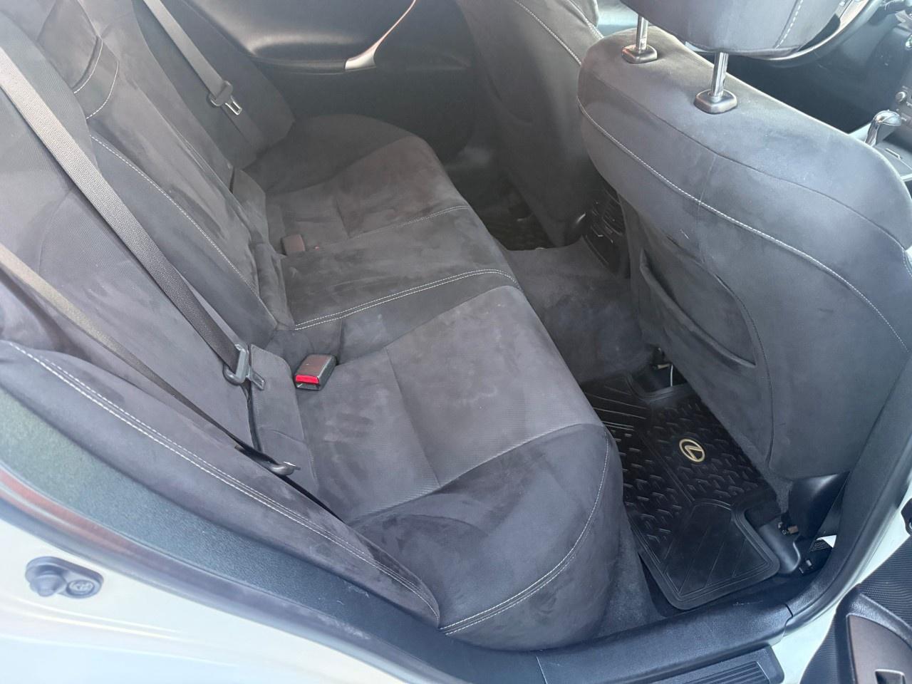 2010 Lexus IS 250 4DR SDN AUTO AWD Photo