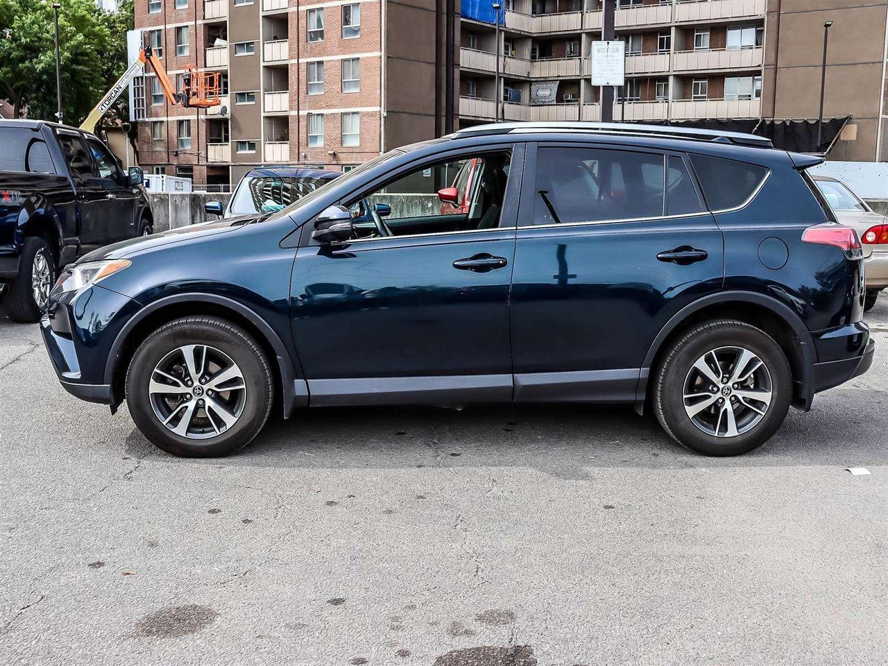 2017 Toyota RAV4 XLE AWD ADAPTIVE CRUISE FOG LIGHTS 2.5L Photo4