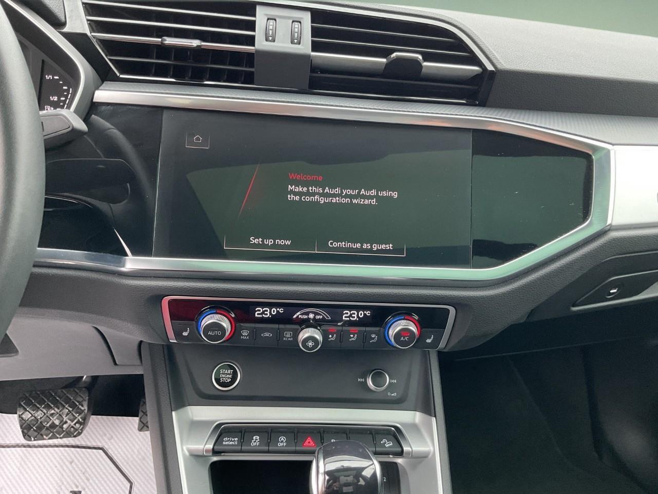2025 Audi Q3 40 4dr All-Wheel Drive quattro Sport Utility Photo