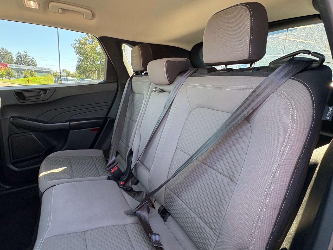 2022 Ford Escape SE AWD   NAV   Clean Carfax Photo